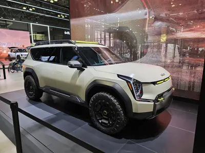 Kia EV9 ADVNTR Concept